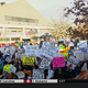 Illustration for article titled Yale Cites Wikipedia: Your emCollege GameDay/em Sign Roundup